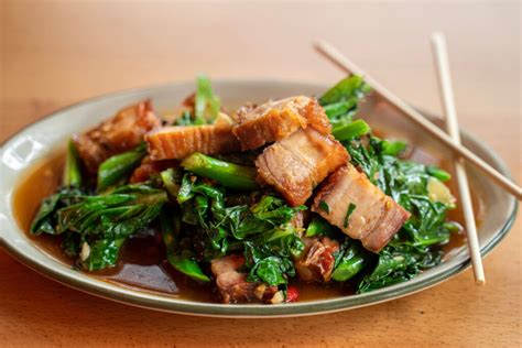 Stir Fry Crispy Pork Belly With Chinese Broccoli Kin Len