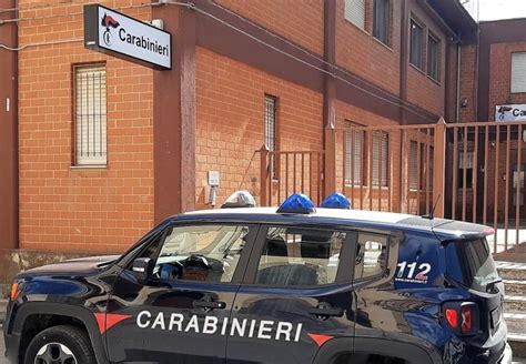 Grammichele I Carabinieri Arrestano Due Minorenni Per Rapina Aggravata