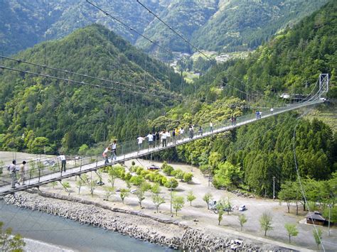 谷瀬の吊り橋｜奈良県観光[公式サイト] あをによし なら旅ネット｜十津川村｜吉野路エリア｜自然｜観光