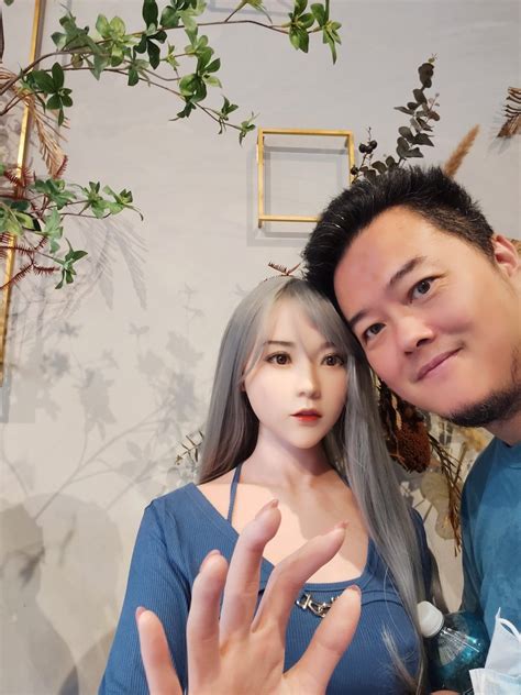 Lovedoll 4 Mgtow On Twitter Fanreal 台中米堤卡咖啡館也進了一隻“芊”，開箱隔天被買走了👍，一起來看看