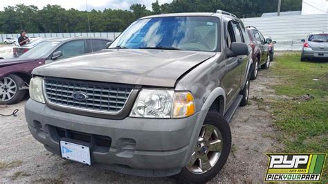 2002 Ford Explorer Piezas De Automóvil Usadas Orlando