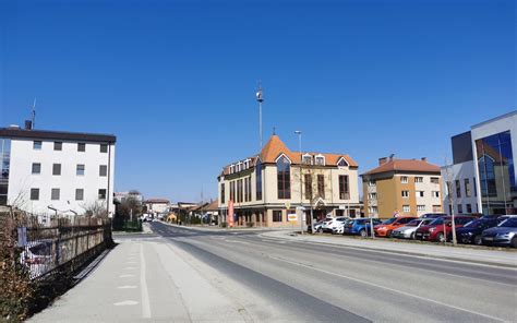 V Sredi E Murske Sobote Samo E S Par Nepar Tablicami Prvi April