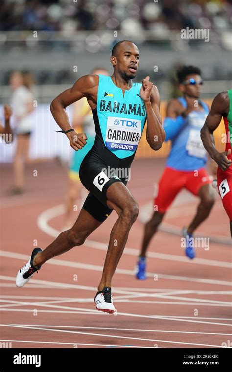 Steven Gardiner running the 400m at the 2019 World Athletics ...