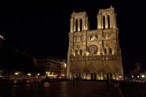 La mejor guía de París de noche - Qué hacer y dónde ir