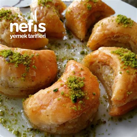 Ay Baklava Tatlısı Nefis Yemek Tarifleri