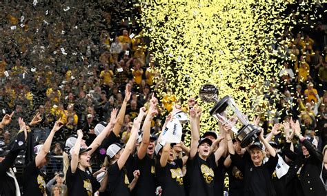 Iowa Basketball: Hawkeyes’ Big Ten Tournament title in pictures