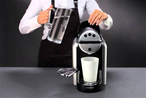 Comment D Tartrer Une Cafeti Re Nespresso Le Caf De Clara