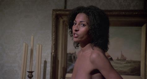 Pam Grier nude pics página 3