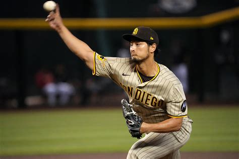 【mlb】ダルビッシュ有、緊急降板も昨季16勝のエースが待望の初勝利 6回途中1失点の好投、パドレスは5割復帰 Spread