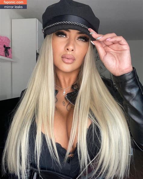 Deminecka Aka Denisa B Nude Leaks Onlyfans Faponic