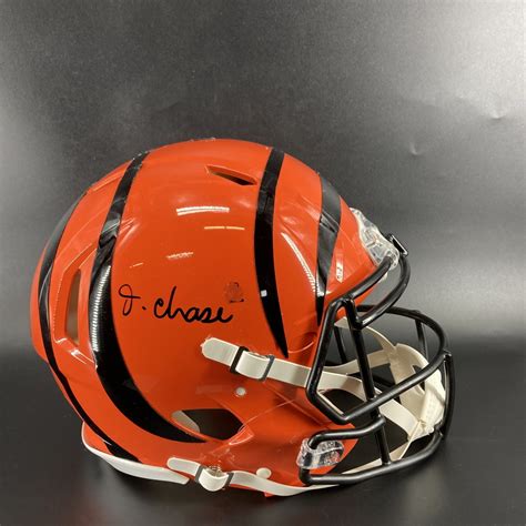 NFL - Bengals Jamar Chase Signed Authentic Speed Helmet | The official ...