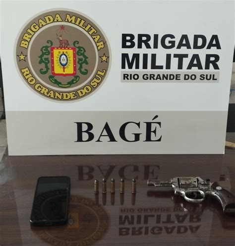 Brigada Militar De Bag Efetua Pris O Por Porte Ilegal De Arma De Fogo