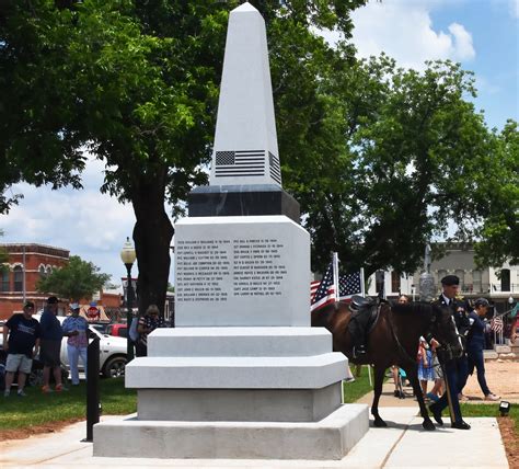 Photo Gallery Fallen Hero Memorial Dedication Hood County News