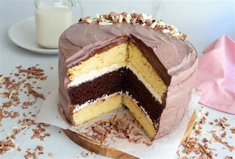 Vanilla And Chocolate Layer Cake