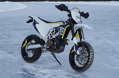 Motorrad Vergleich Gasgas Sm Vs Husqvarna Supermoto