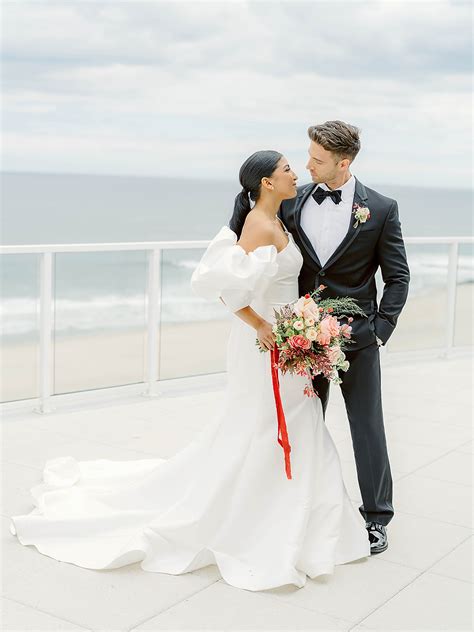 Magdalena Studios Modern Coastal Nuptials At Wave Resort