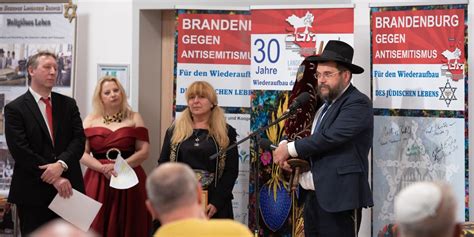 Jüdische Gemeinden feiern 30 Jahre ihrer Wiedergründung Jüdische