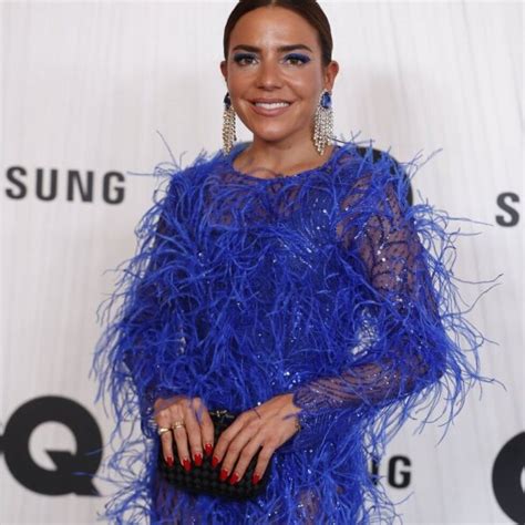 Paula Ordov S En Los Premios Gq Hombre Del A O Alfombra Roja De