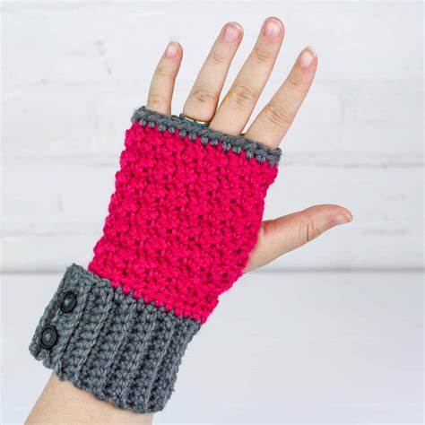 Crochet Fingerless Gloves Free Pattern Winding Road Crochet