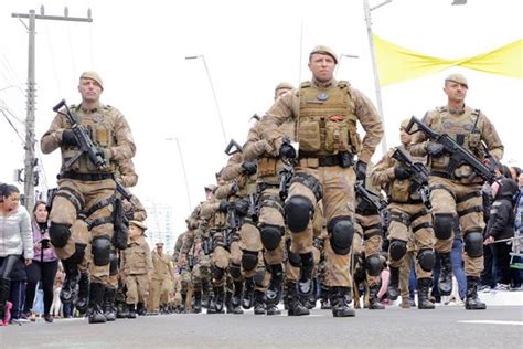 Lages comemora os 201 anos da Independência do Brasil desfile na