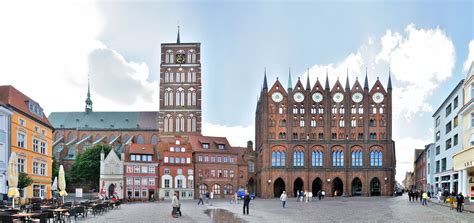 Alter Markt Stralsunder Rathaus Nikolaikirche Panoramastreetline