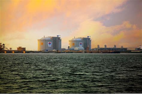 Indias Petronet Lng Unveils 53bn Investment Plan For Next Five Years