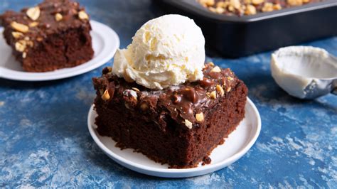 Chocolate Fudge Cake Recipe - Food.com