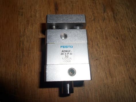 FESTO ADNGF 20 3 P A S2 537125 PNEUMATIC CYLINDER NEW NO BOX