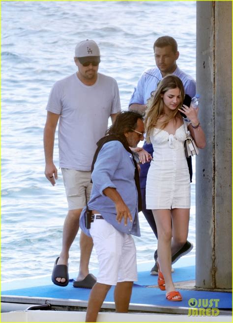 Leonardo DiCaprio Explores Italy With Family & Close Friend Tobey ...