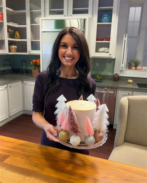 caitlin francis wfsb 11