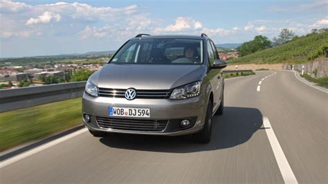 Vw Touran Tsi Ecofuel Im Test Familienvan Mit Erdgasantrieb