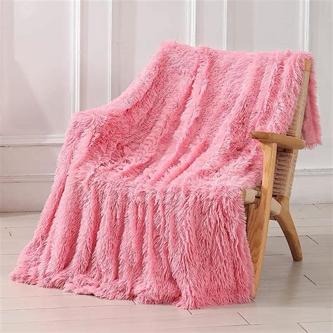 Amazon Tuddrom Decorative Extra Soft Faux Fur Blanket Queen Size