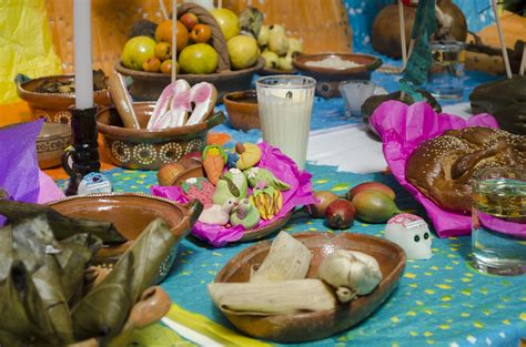 Cosas Que Nunca Deben Faltar En Tu Ofrenda De D A De Muertos Y Su