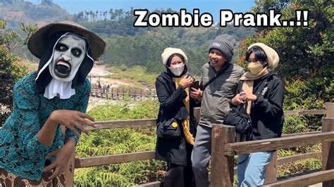 Prank Zombie Super Jahil Zombie Prank Funniest Reactions Youtube