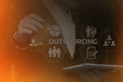 O Que é E Quais As Vantagens E Desvantagens Do Outsourcing Alex Paxeco