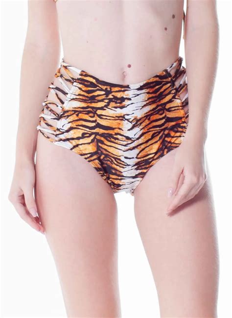 La Playa Bottom Tiras Cruzadas Tigre At Cheap Prices Bikini Sales Shop