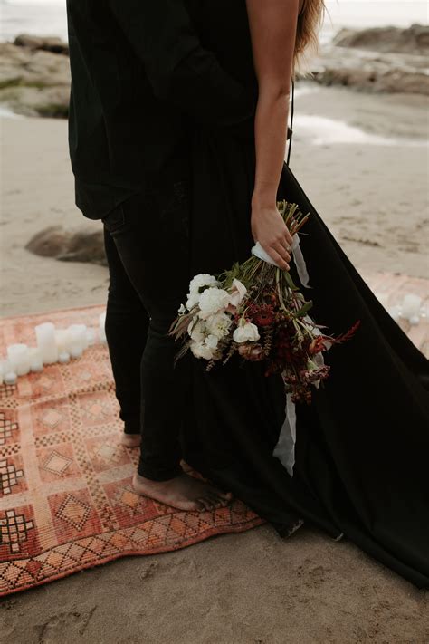 Moody Cape Kiwanda Elopement Shoot In Black Rose Williams Gowna B