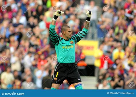 Victor Valdes of FC Barcelona Editorial Photography - Image of european ...