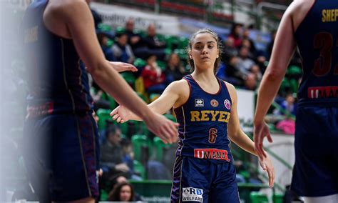 Basket Femminile Le Migliori Italiane Della Sedicesima Giornata Di A