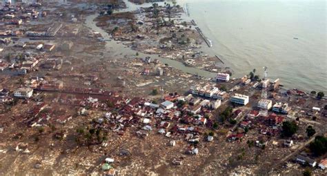 Tsunami del 26 de diciembre del 2004 Se cumplen 15 años del tsunami