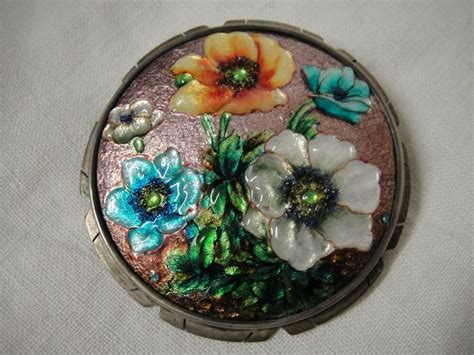 Ancienne BROCHE en émaux de LIMOGES signée Bétourné Fleurs émail