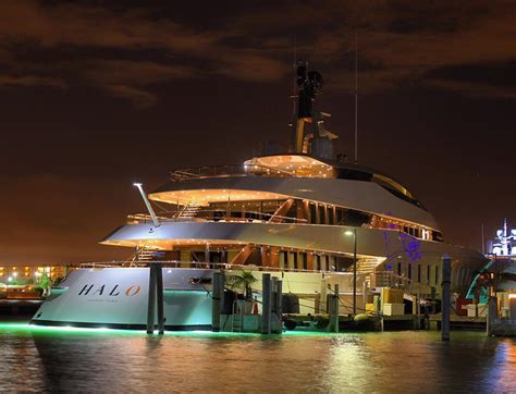 Striking Halo By Feadship At Miami Beach Marina Photo By Yang Jiang