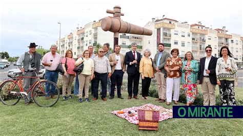 O MIRANTE Cartaxo Tem Um Novo Monumento De Homenagem Ao Vinho