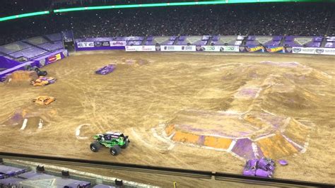 Monster Jam 2016 Nrg Stadium Grave Digger Youtube