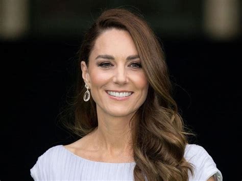 Kate Middleton Reaparece Junto Al Pr Ncipe William Pero Sigue Causando