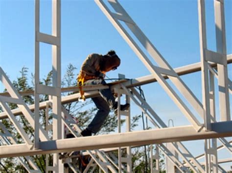 Instalación Estructuras Metálicas Costa Rica Adoquinando y Cubiertas