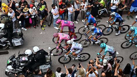 GIRO Así queda la clasificación general del Giro de Italia tras la