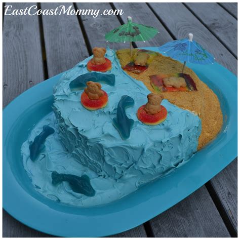 East Coast Mommy: DIY Pool Party Cake Tutorial