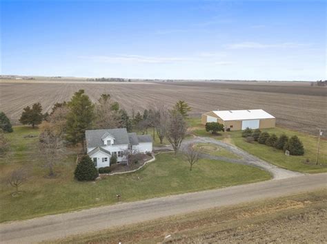 19040 N 700 East Rd, Carlock, IL 61725 | realtor.com®