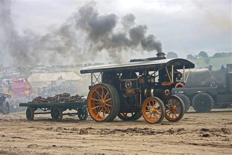 Burrell A 1922 Burrell Showmans Engine Seen At Tarrant Hi Flickr